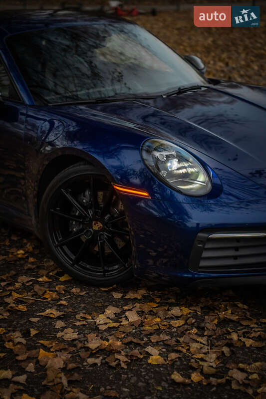 Купе Porsche 911 2024 в Києві
