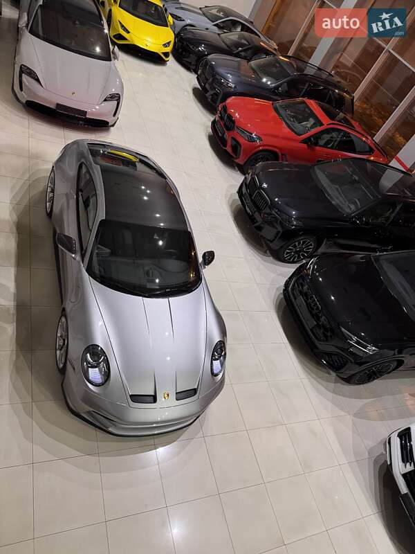 Купе Porsche 911 2023 в Одессе