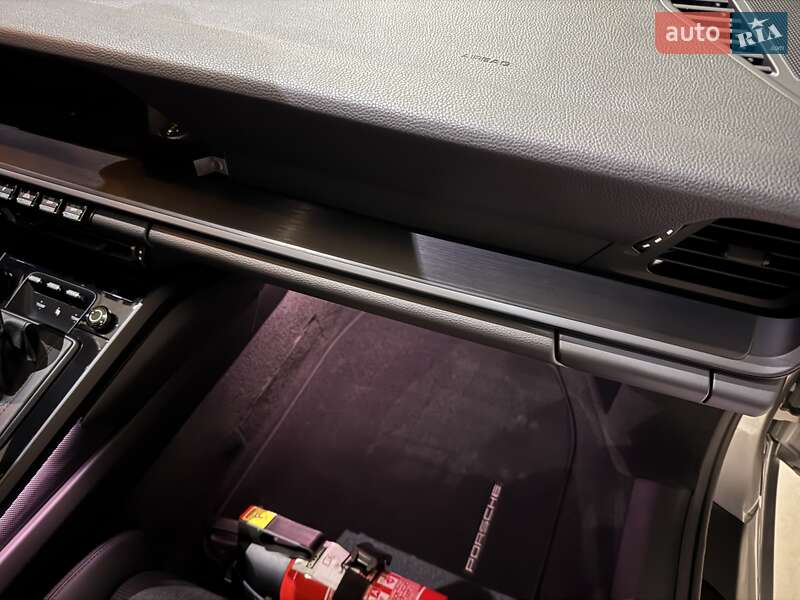 Купе Porsche 911 2023 в Одессе