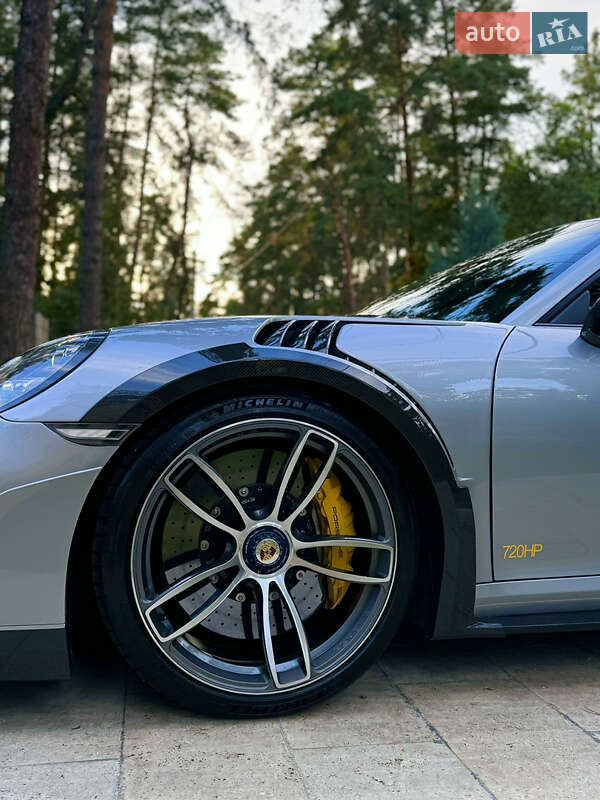 Купе Porsche 911 2016 в Киеве