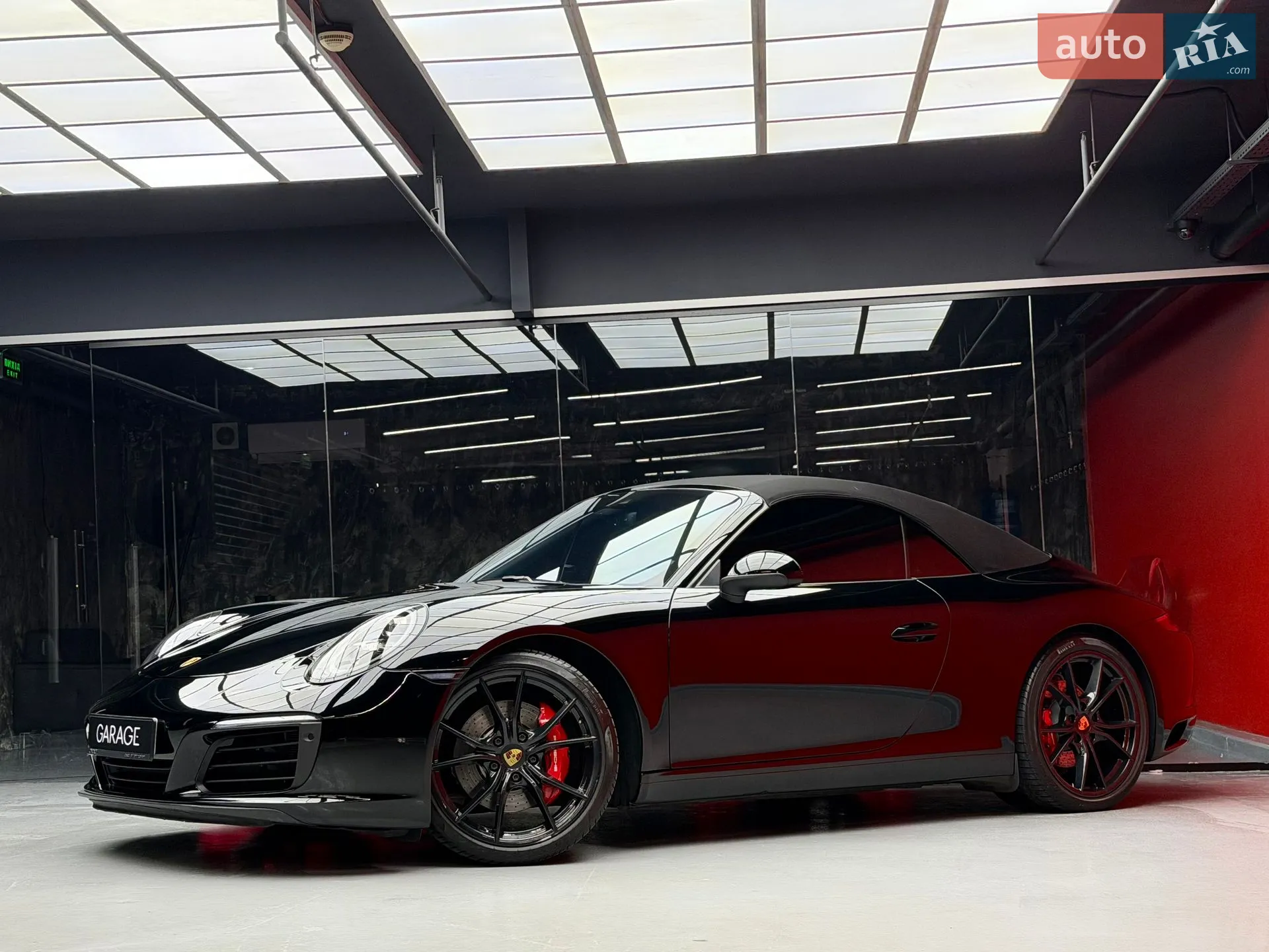 2018 Porsche 911 - мініатюра 10