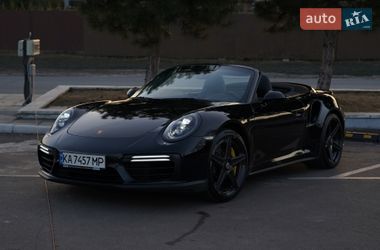 Кабриолет Porsche 911 2016 в Киеве