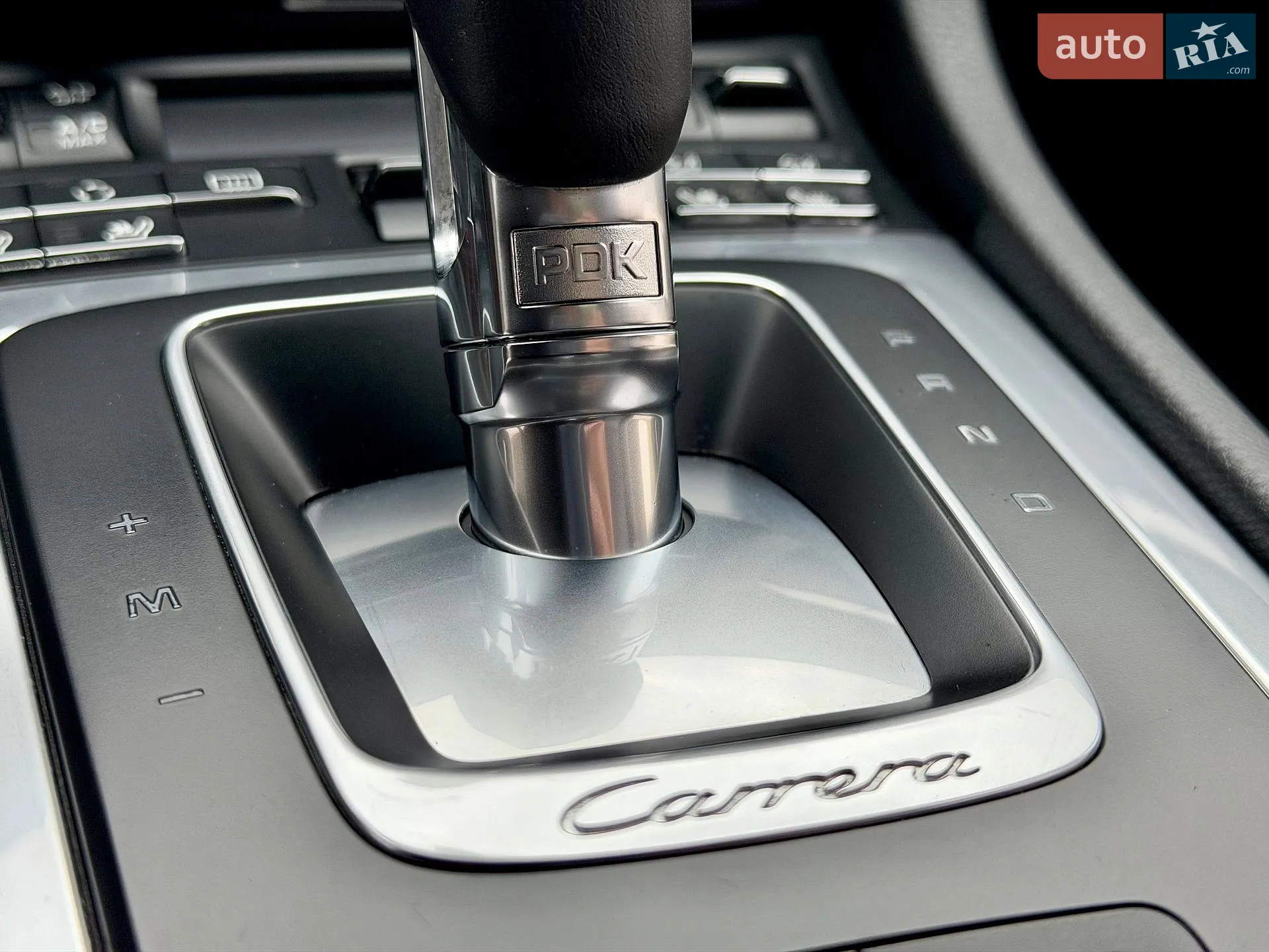 2012 Porsche 911 - мініатюра 75