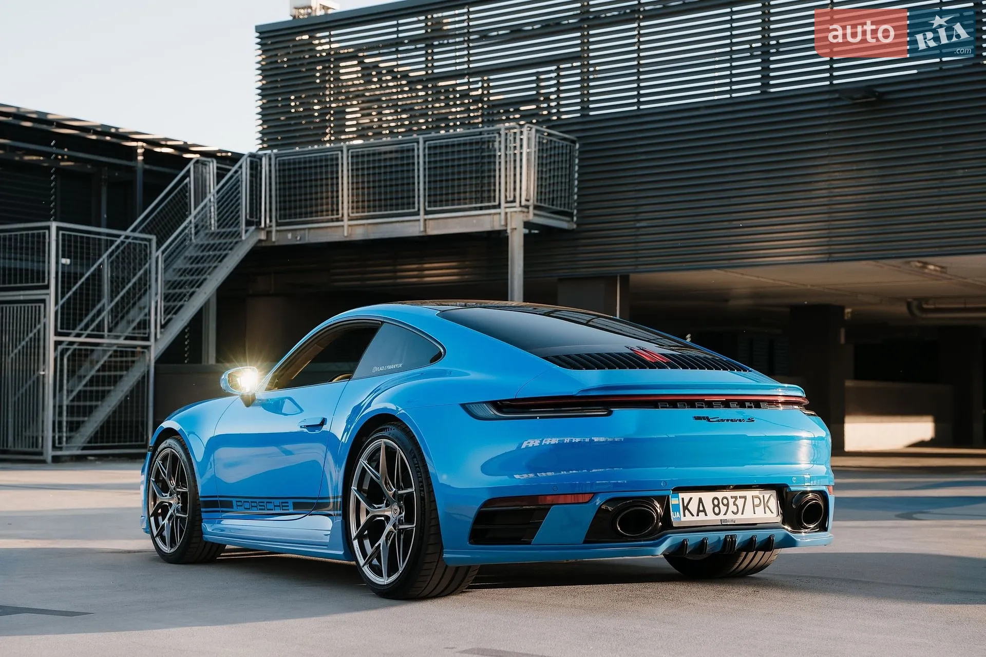 2021 Porsche 911 - мініатюра 2