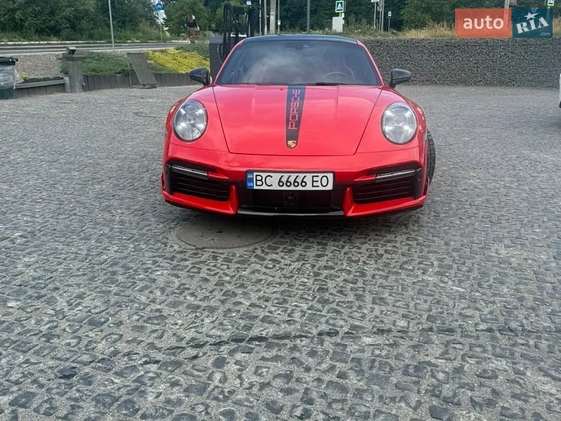 Porsche 911 2023