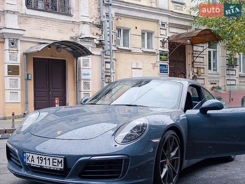 Porsche 911