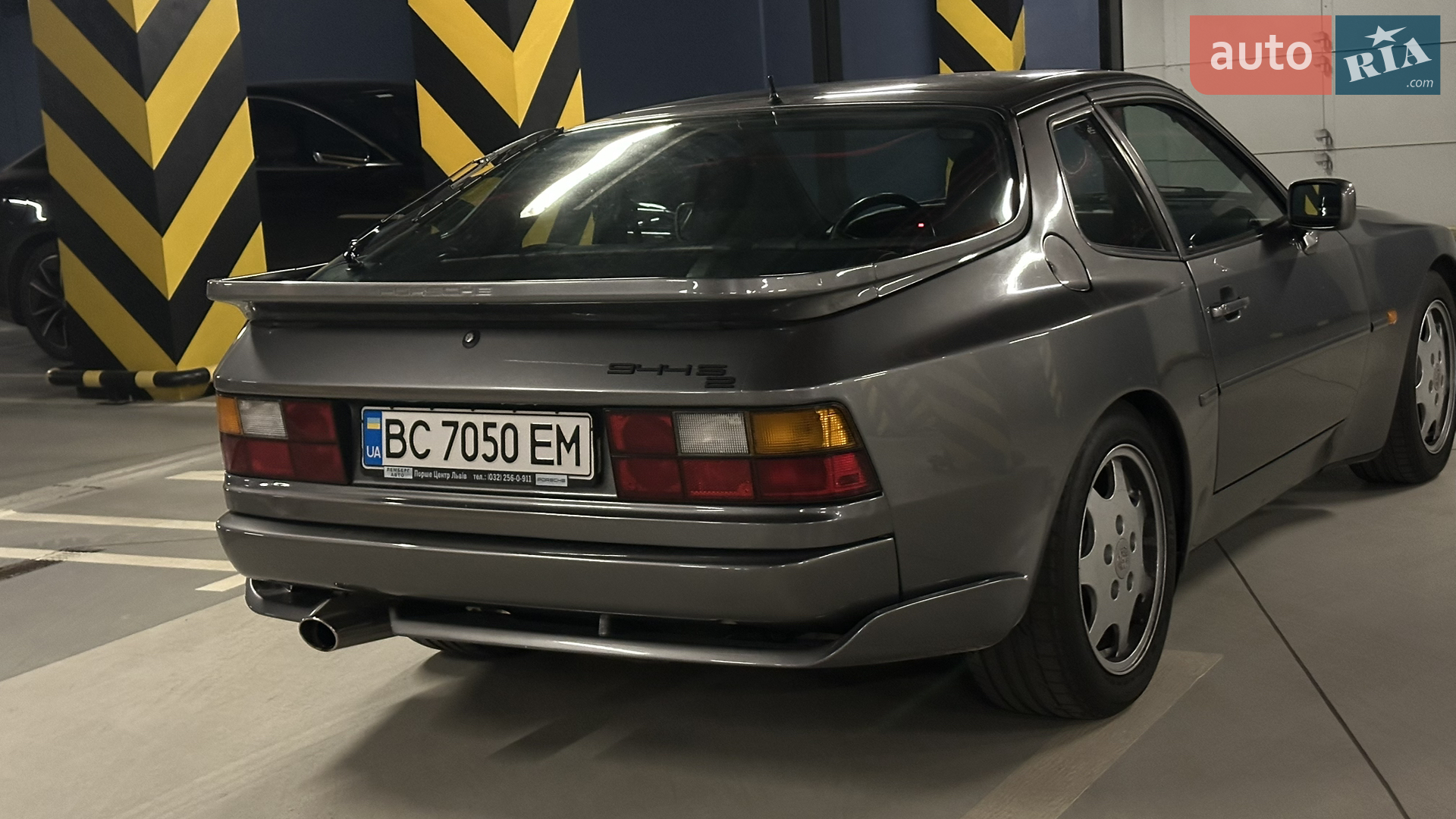 1989 Porsche 944 - мініатюра 9