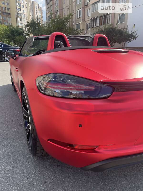 Родстер Porsche Boxster 2019 в Києві