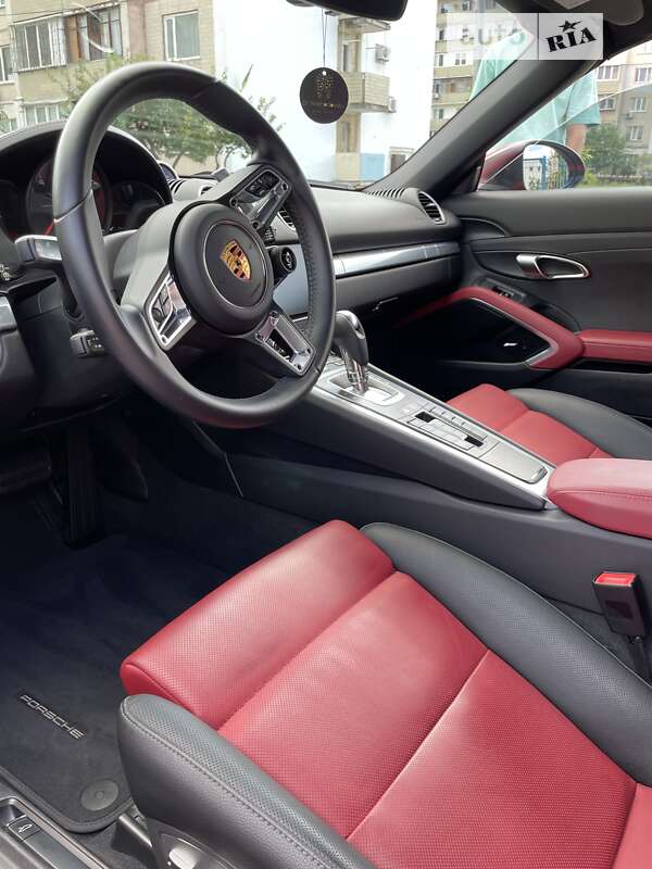 Родстер Porsche Boxster 2019 в Києві