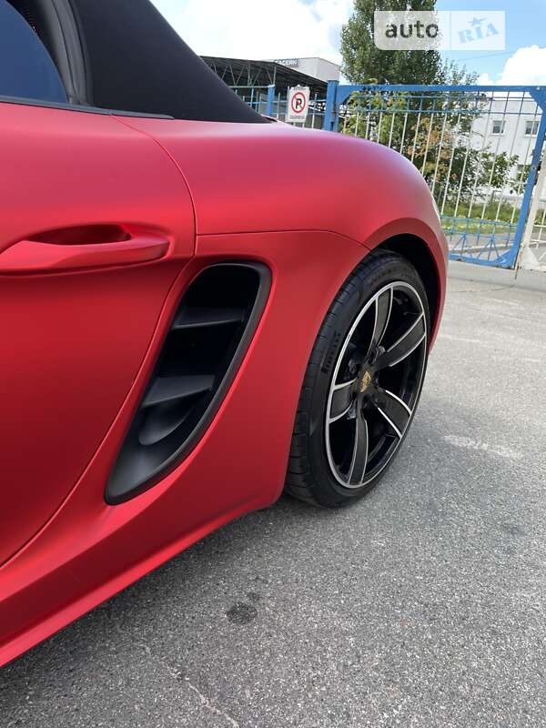 Родстер Porsche Boxster 2019 в Києві