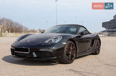 Кабриолет Porsche Boxster 2016 в 