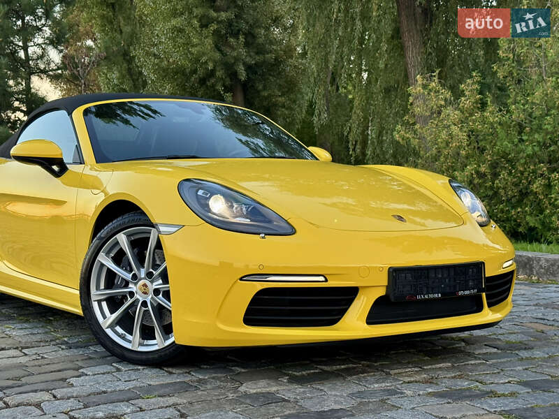 Родстер Porsche Boxster 2020 в Киеве