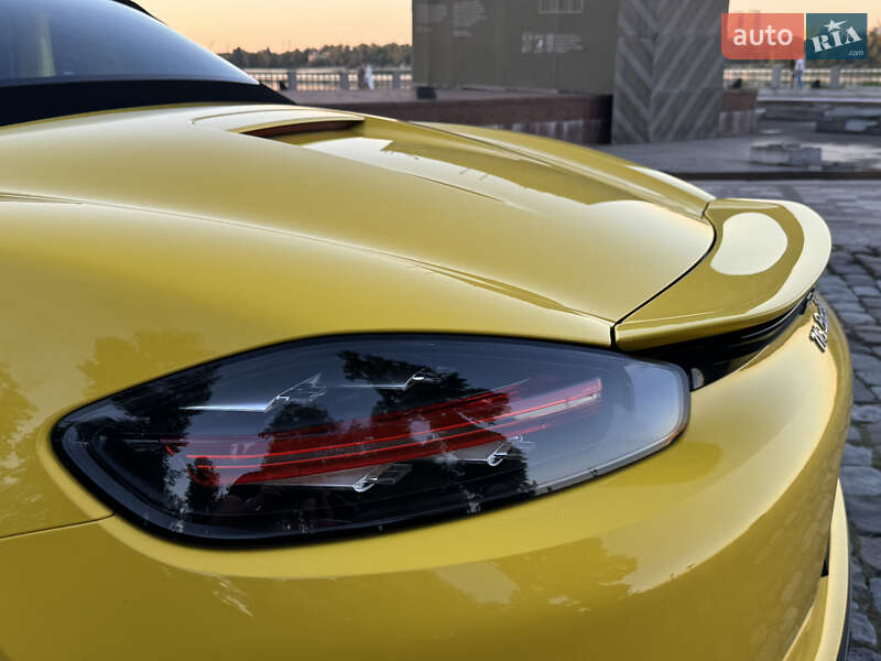 Родстер Porsche Boxster 2020 в Киеве