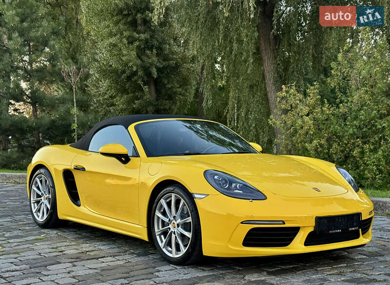 Родстер Porsche Boxster 2020 в Киеве