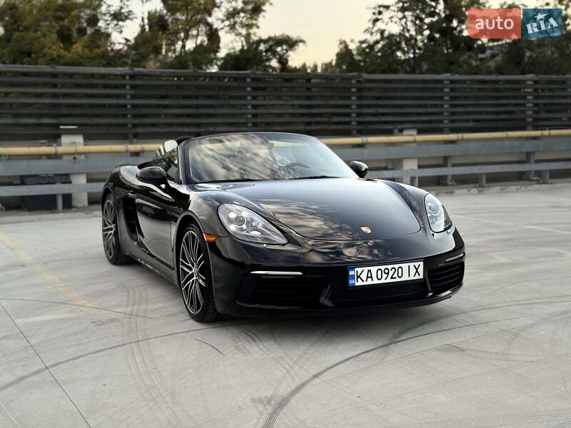 Родстер Porsche Boxster 2020 в Киеве