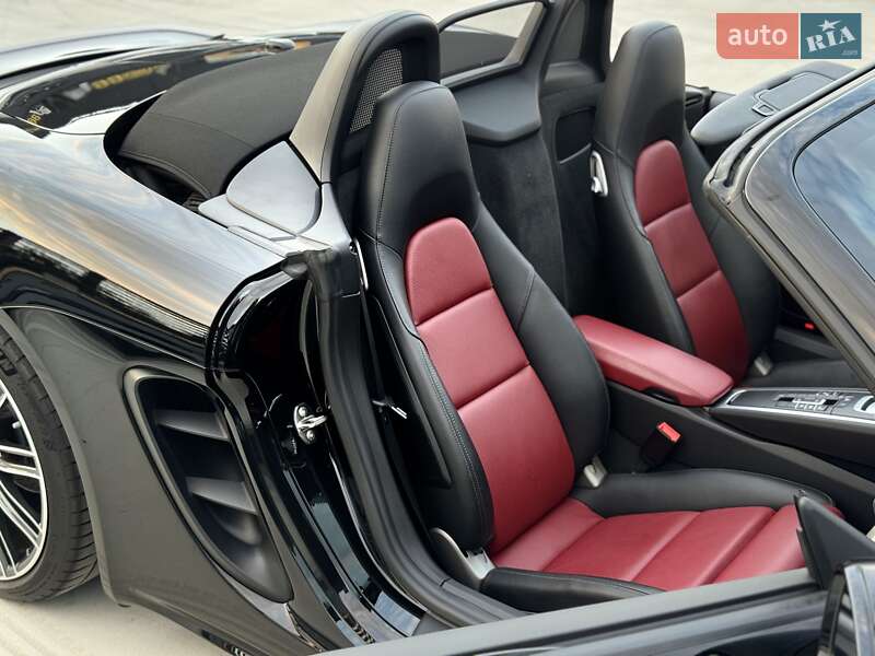 Родстер Porsche Boxster 2020 в Киеве