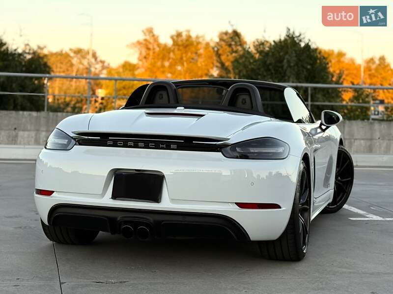 Родстер Porsche Boxster 2018 в Киеве фото 28 Родстер Porsche Boxster 2018 в Киеве