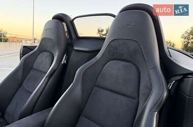 Родстер Porsche Boxster 2018 в 
