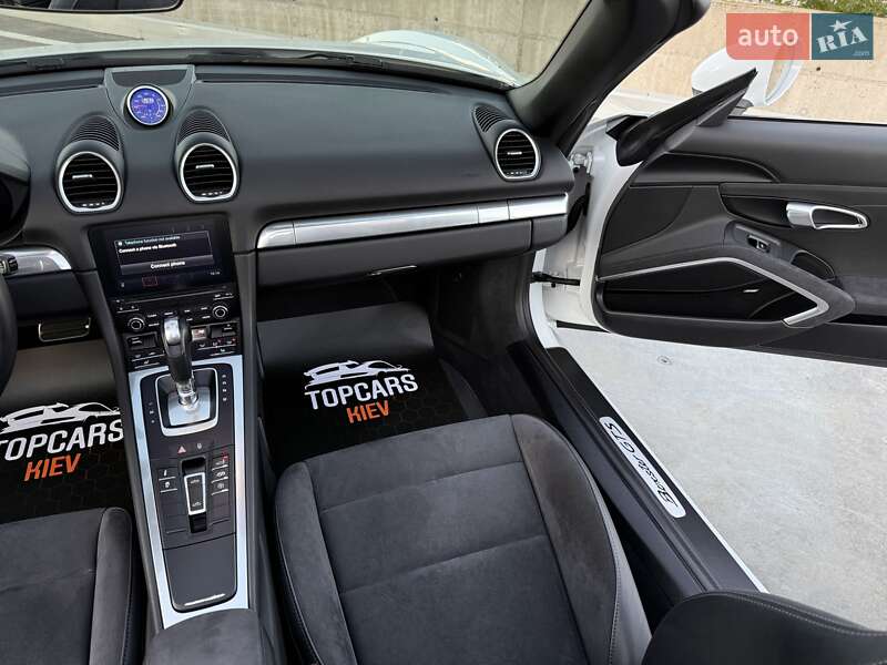 Родстер Porsche Boxster 2018 в Киеве фото 56 Родстер Porsche Boxster 2018 в Киеве