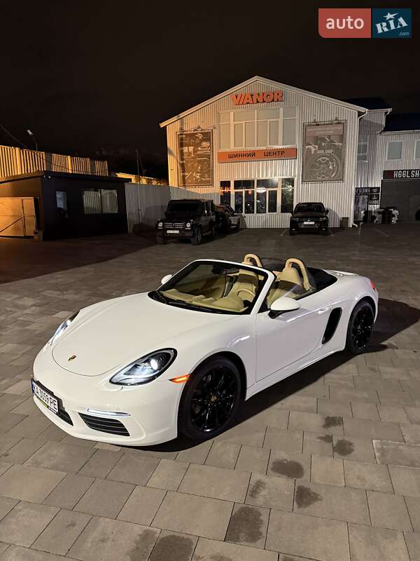 Родстер Porsche Boxster 2016 в Киеве
