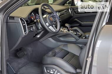 Позашляховик / Кросовер Porsche Cayenne Coupe 2019 в 