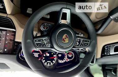 Позашляховик / Кросовер Porsche Cayenne Coupe 2021 в Дніпрі