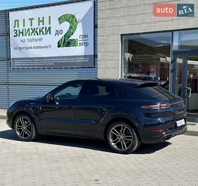 Porsche Cayenne Coupe 2021