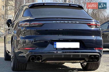 Внедорожник / Кроссовер Porsche Cayenne Coupe 2021 в 