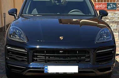 Внедорожник / Кроссовер Porsche Cayenne Coupe 2021 в 