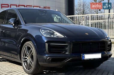 Внедорожник / Кроссовер Porsche Cayenne Coupe 2021 в 