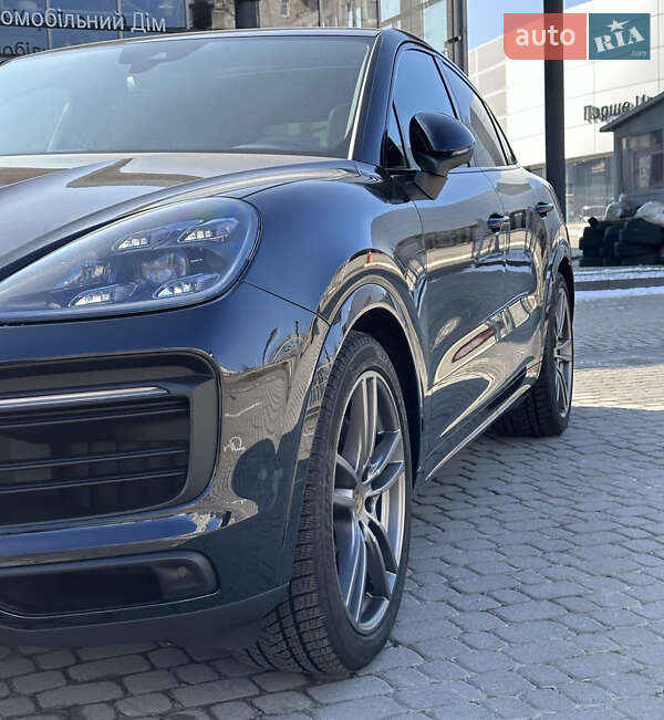 Внедорожник / Кроссовер Porsche Cayenne Coupe 2021 в Мукачево