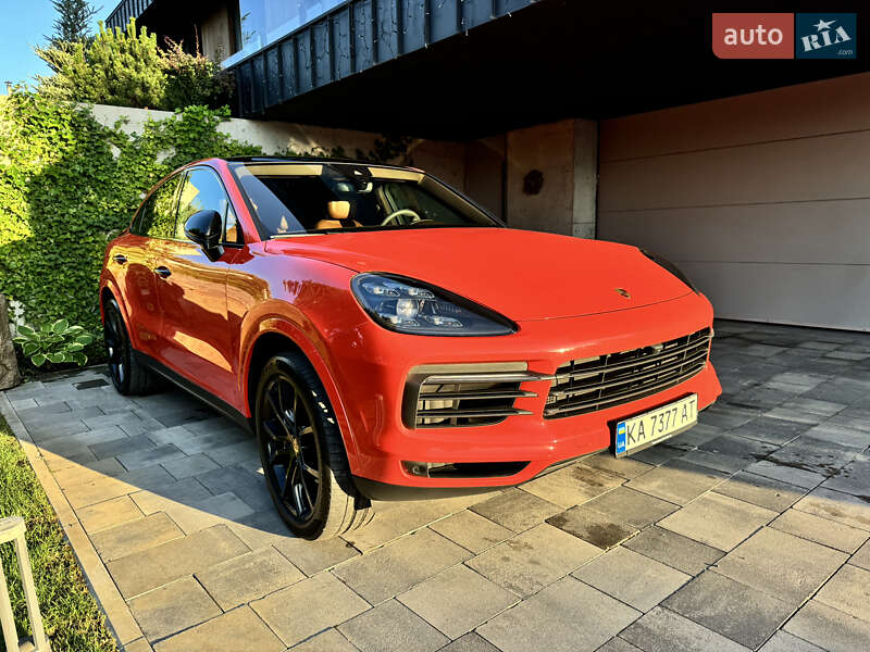 Внедорожник / Кроссовер Porsche Cayenne Coupe 2020 в Киеве