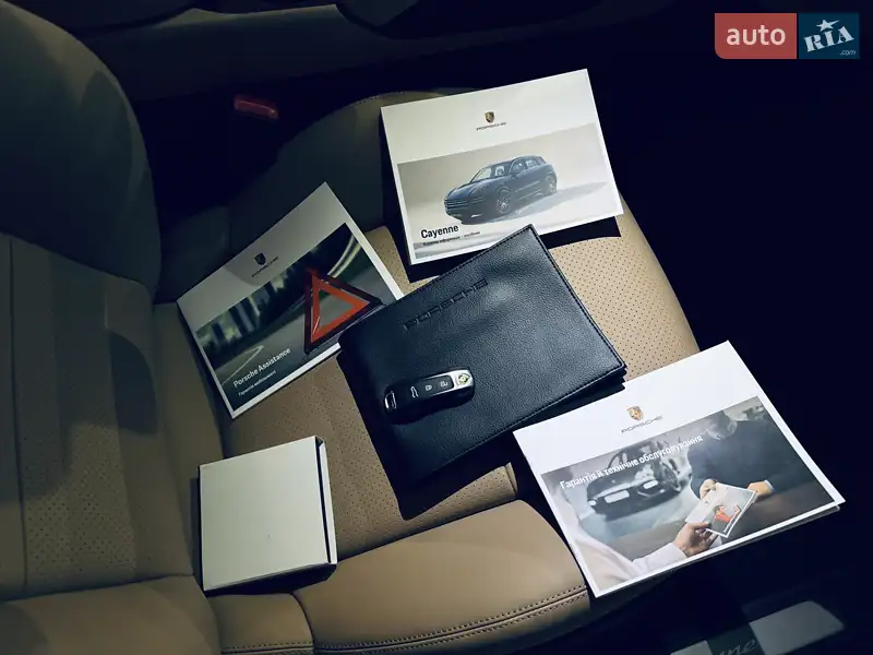 Внедорожник / Кроссовер Porsche Cayenne Coupe 2023 в Одессе документ