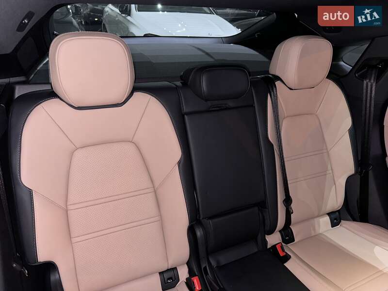 Внедорожник / Кроссовер Porsche Cayenne Coupe 2023 в Одессе