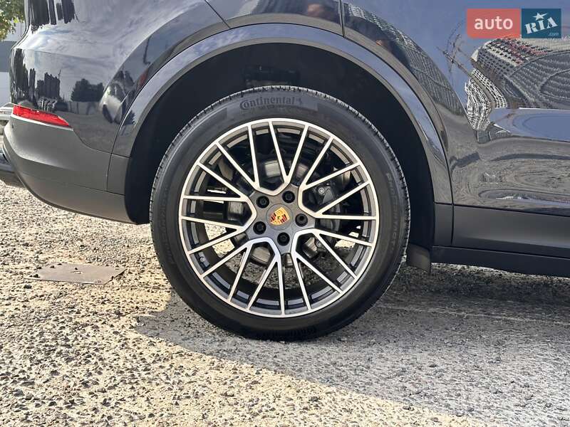 Внедорожник / Кроссовер Porsche Cayenne Coupe 2021 в Одессе