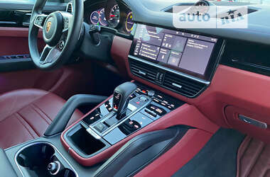 Внедорожник / Кроссовер Porsche Cayenne Coupe 2020 в 