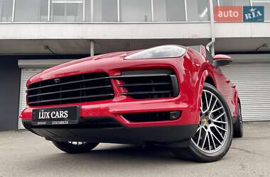 Позашляховик / Кросовер Porsche Cayenne Coupe 2021 в 
