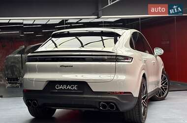 Позашляховик / Кросовер Porsche Cayenne Coupe 2024 в Києві