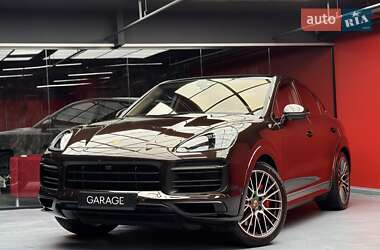 Внедорожник / Кроссовер Porsche Cayenne Coupe 2020 в Киеве