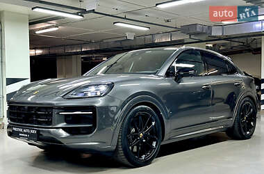 Внедорожник / Кроссовер Porsche Cayenne Coupe 2024 в Киеве