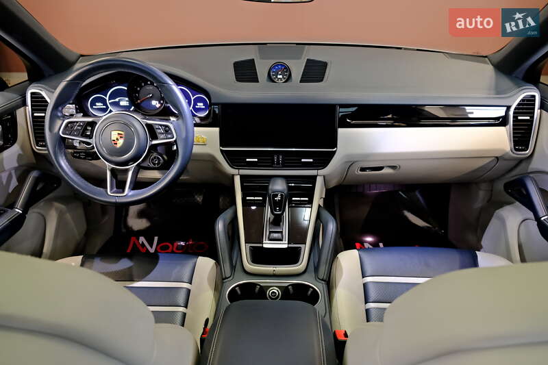 Внедорожник / Кроссовер Porsche Cayenne Coupe 2021 в Одессе