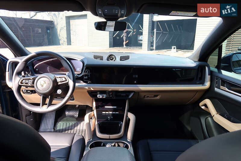 Позашляховик / Кросовер Porsche Cayenne Coupe 2023 в Києві