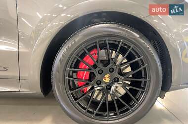 Внедорожник / Кроссовер Porsche Cayenne Coupe 2022 в 