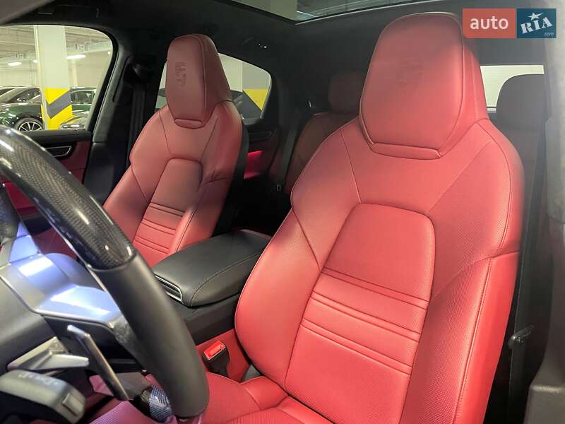 Позашляховик / Кросовер Porsche Cayenne Coupe 2022 в Києві
