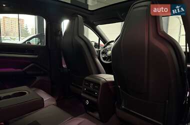 Внедорожник / Кроссовер Porsche Cayenne Coupe 2024 в 