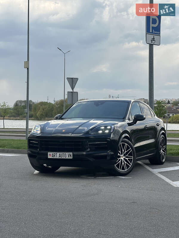 Внедорожник / Кроссовер Porsche Cayenne Coupe 2023 в 