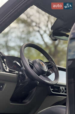 Внедорожник / Кроссовер Porsche Cayenne Coupe 2023 в 