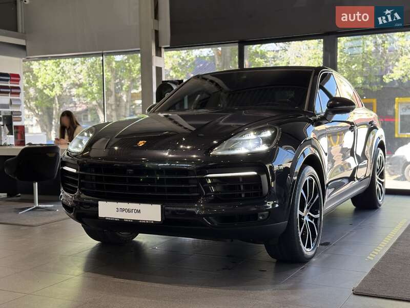 Porsche Cayenne Coupe 2021