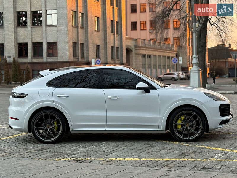 Позашляховик / Кросовер Porsche Cayenne Coupe 2019 в Харкові