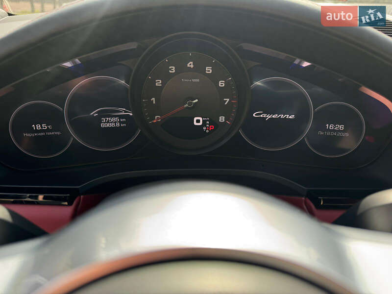 Внедорожник / Кроссовер Porsche Cayenne Coupe 2019 в Киеве